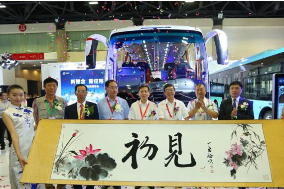 第一代大数据智慧客车海格“海悦”上市