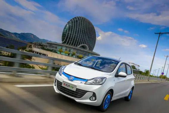 试驾|实测新奔奔EV真实的续航能力和充电速度