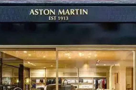 有钱人最爱这一套│看看那些贵得离谱的汽车小配件