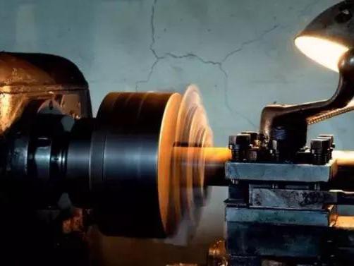 如何快速互联一台具有百年历史的老旧机械？