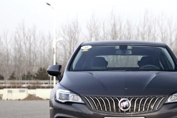 售价直逼中型车 这款紧凑车依然销量傲人