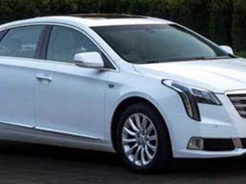 比奔驰E大，价格少10万，这豪车超值