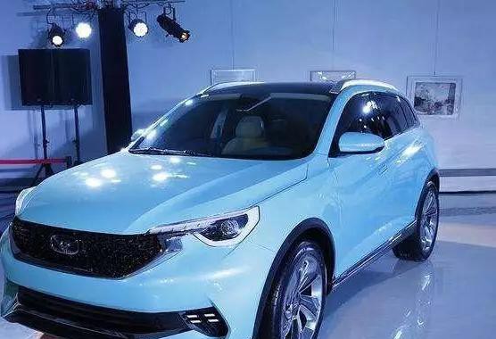 全景天窗，一键启动，奇瑞最美SUV，10万硬干H6