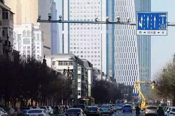 手机地图的电子狗真霸气 用户报错还能申请报销罚款