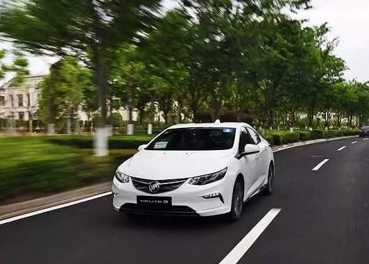 都说别克车费油，试驾了别克VELITE 5很多人闭嘴了