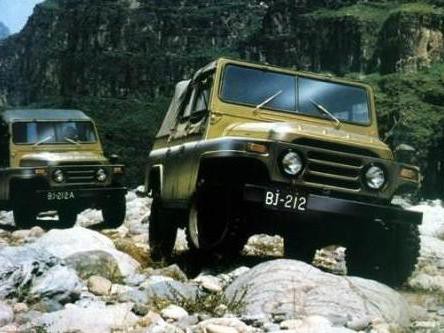 此车越野强过陆巡，经过战争的洗礼，国人的骄傲