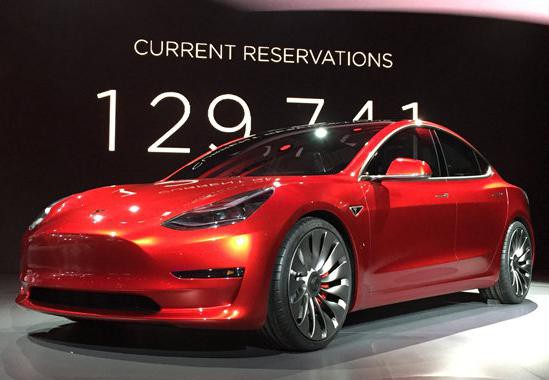 确保现金牛活力 特斯拉为Model 3扩充电池产能