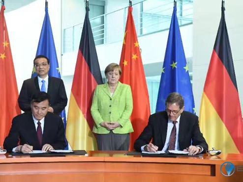 江淮大众签约成立 总投资60亿双方各占50%