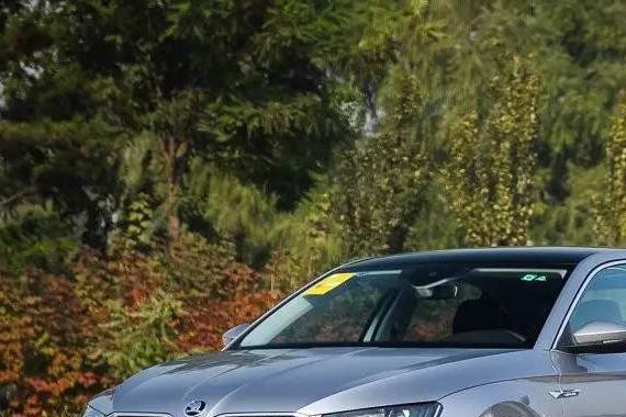 拥有超大后备箱容积 首选这几款掀背轿车