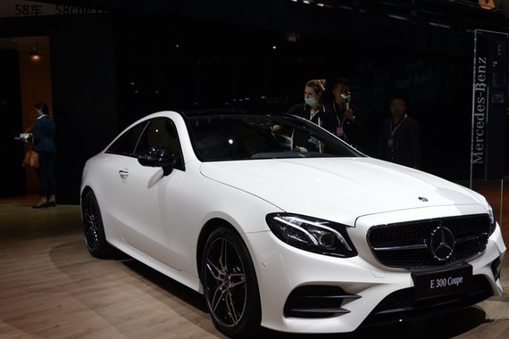 奔驰新E级Coupe共3款车型 或预售57万起