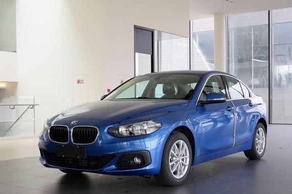 20万起步宝马1系如今15万没人买,还能对标奥迪A3？