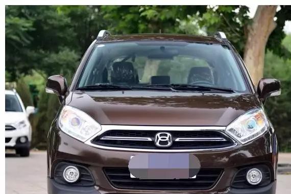 正面小车，侧面SUV，后面SUV，这款车如此奇葩？