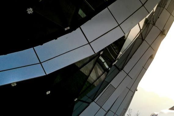 厉害了，自主微型电动长安新奔奔EV