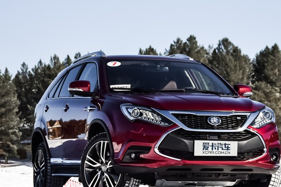 2017款比亚迪唐上市 补贴后21.99万起