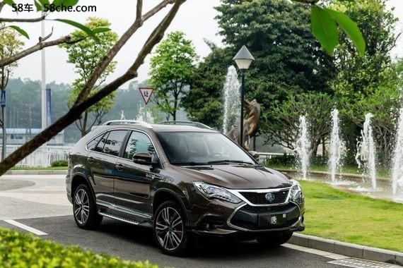 2017款比亚迪唐上市 售26.59-27.99万元