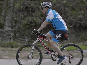 高潮不过三秒的时代 他与它的情谊延续了整整三十年