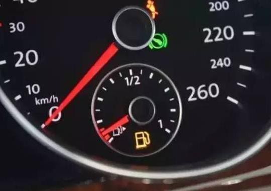 为什么总感觉箱油开到一半以后就不耐烧了？