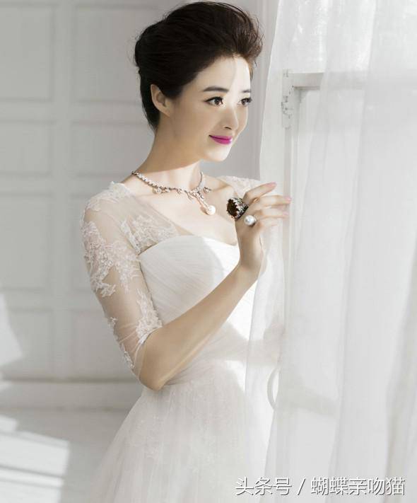 欢乐颂五美婚纱照比拼 樊胜美穿上婚纱美得不像话