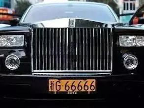 中国豪车最多的村子，最怕的居然是五菱宏光！