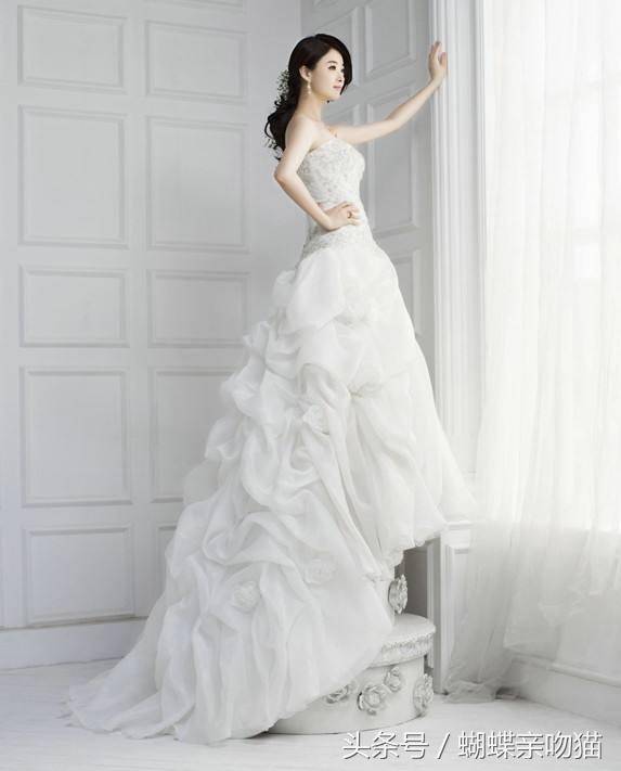 欢乐颂五美婚纱照比拼 樊胜美穿上婚纱美得不像话
