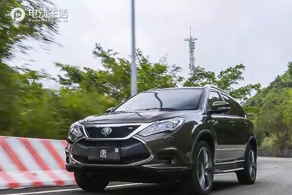 比亚迪唐80购买分析 新老对比那款车更值