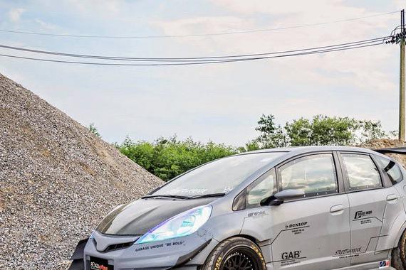 本田这款车，只卖7万，百公里不输宝马，油耗仅5.5L