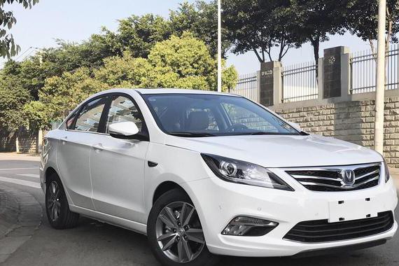 刚有点起色，长安就开始作死？降价优惠结果提车没货