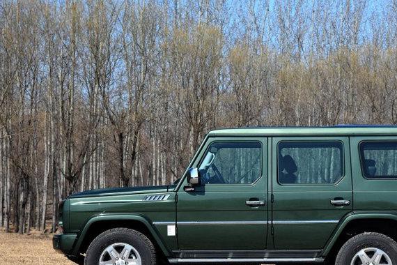 北汽SUV比途昂大，和奔驰GL同平台，只卖30多万