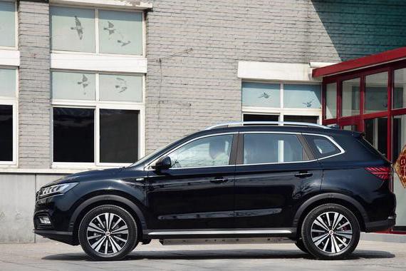 世界领先，最具科技感SUV，荣威除油耗低还有黑科技