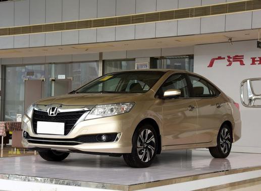 两款日系三厢车的较量，本田凌派VS丰田卡罗拉