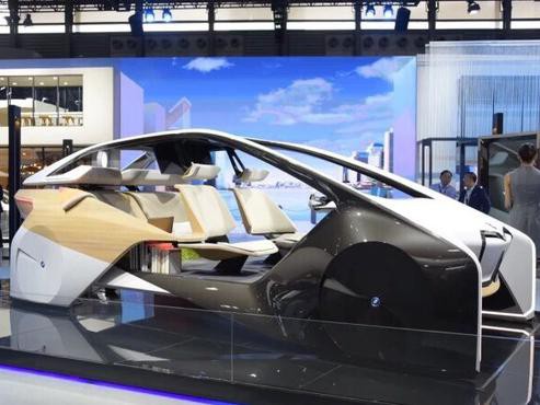 CES Asia展会|体验黑科技 宝马首发概念座舱