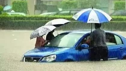 雨天救命的开车技巧，有车一族一定要看！