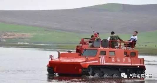 高考结束，盘点送考车辆，最佩服那辆手扶拖拉机｜汽车消费报告