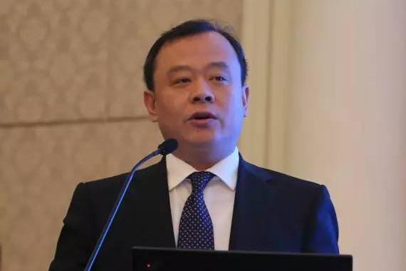 管学军专栏｜王侠：汽车行业正在发生质变