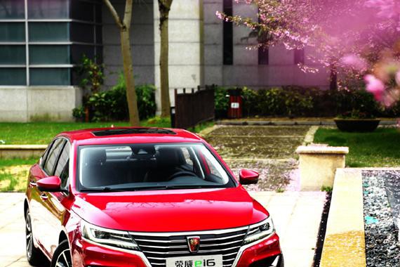 油耗X爆卡罗拉/轩逸 这款车晋升为“理财神器”