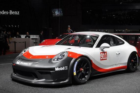 全新保时捷911，你敢来我就敢扣你分