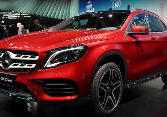 全新奔驰GLA 来袭，奥迪Q3很危险