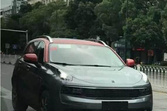 吉利领克01频繁路试，蛙式前脸，如同国产保时捷