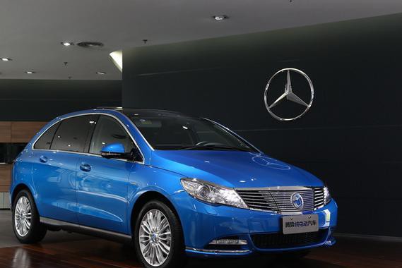 腾势400时尚版“大促”11万元意欲何为