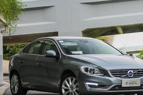 25万不买迈腾君越 能买这些够面子的豪华车型