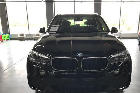 真让人纠结，67万的17款宝马X5运动版，有人收不？