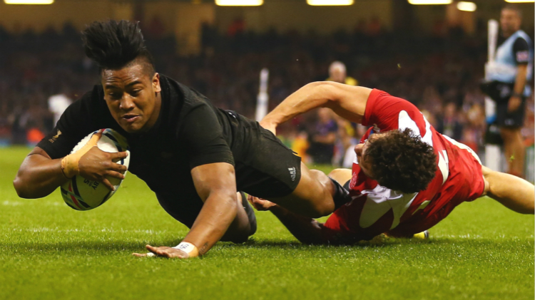 从草根俱乐部到顶级赛事:路虎的英式橄榄球情结