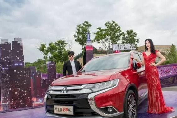 试欧蓝德荣耀版 16.98万元立2.0L级别SUV新标杆