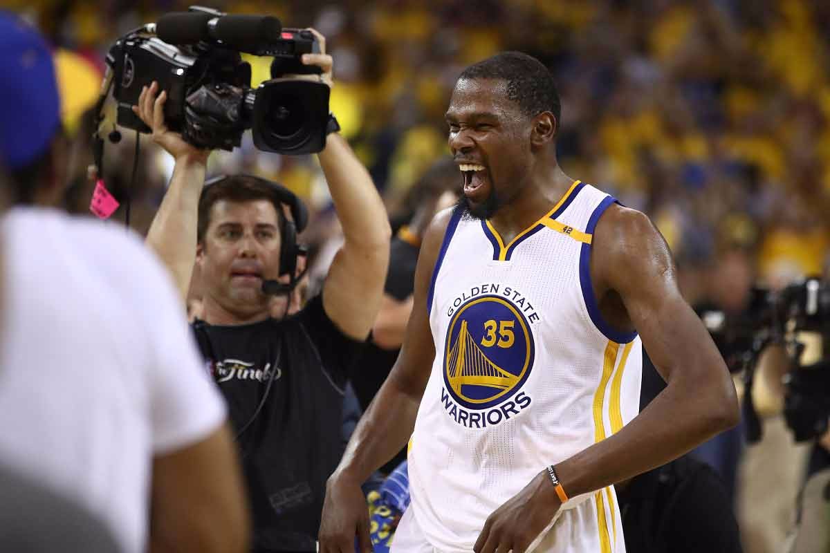 杜兰特NBA集锦高光时刻盘点无解中投与致命三分统治比赛关键时刻