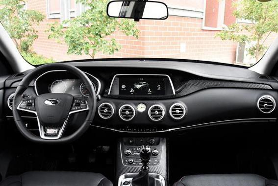 18万起，轴距超汉兰达，这款7座SUV或成今年大黑马