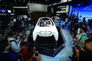 CES演绎未来汽车无所不能