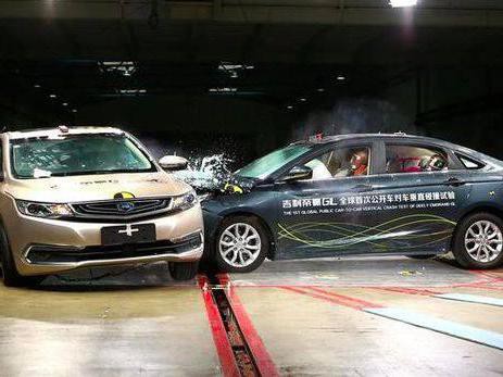 比肩合资不仅仅是硬实力 帝豪GL看中的更是安全