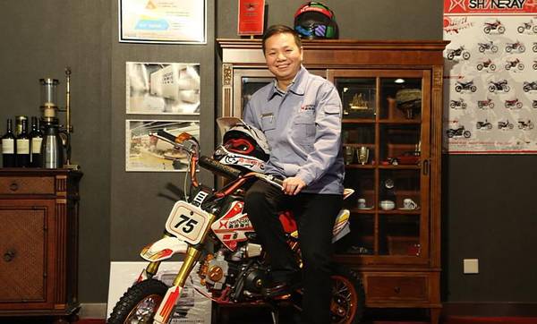 兰的西多夫,凭什么穿国米球衣给斯威圆足球梦