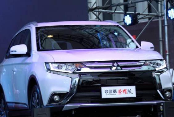 孙楠站台的欧蓝德荣耀版可称17万级SUV大杀器