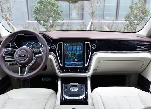 驾控新体验 众泰推出智能语音交互系统